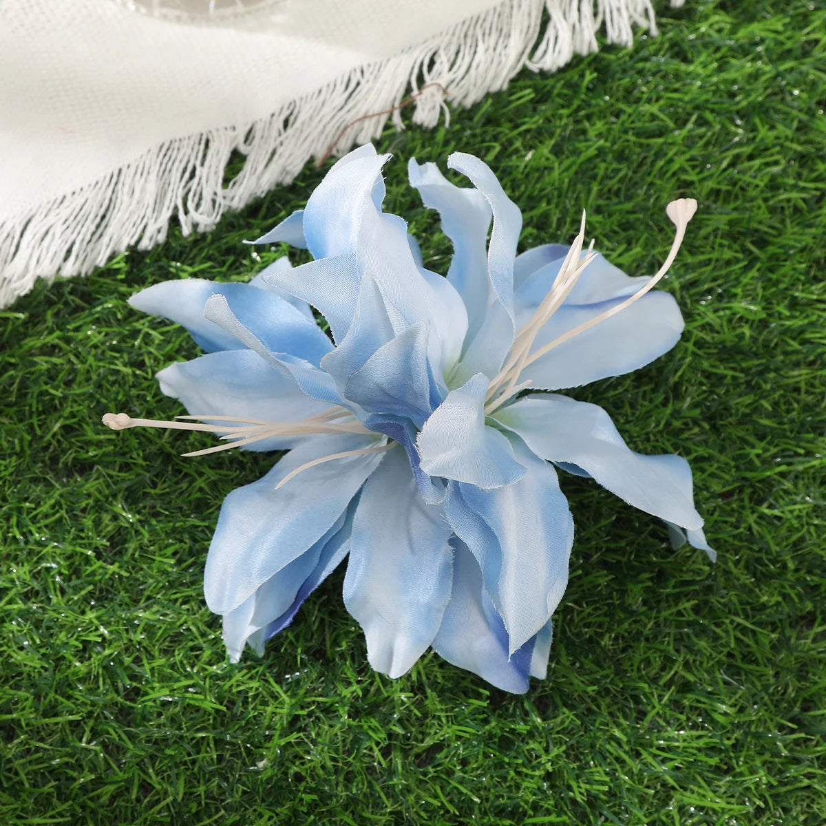 Accessoire cheveux à fleur