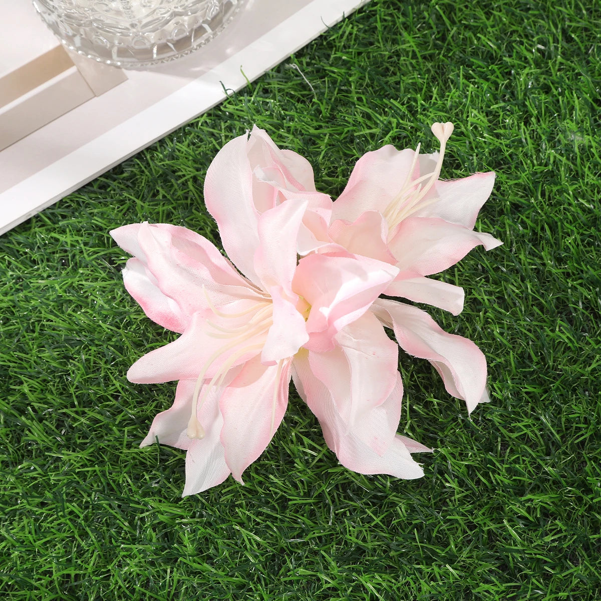Accessoire cheveux à fleur
