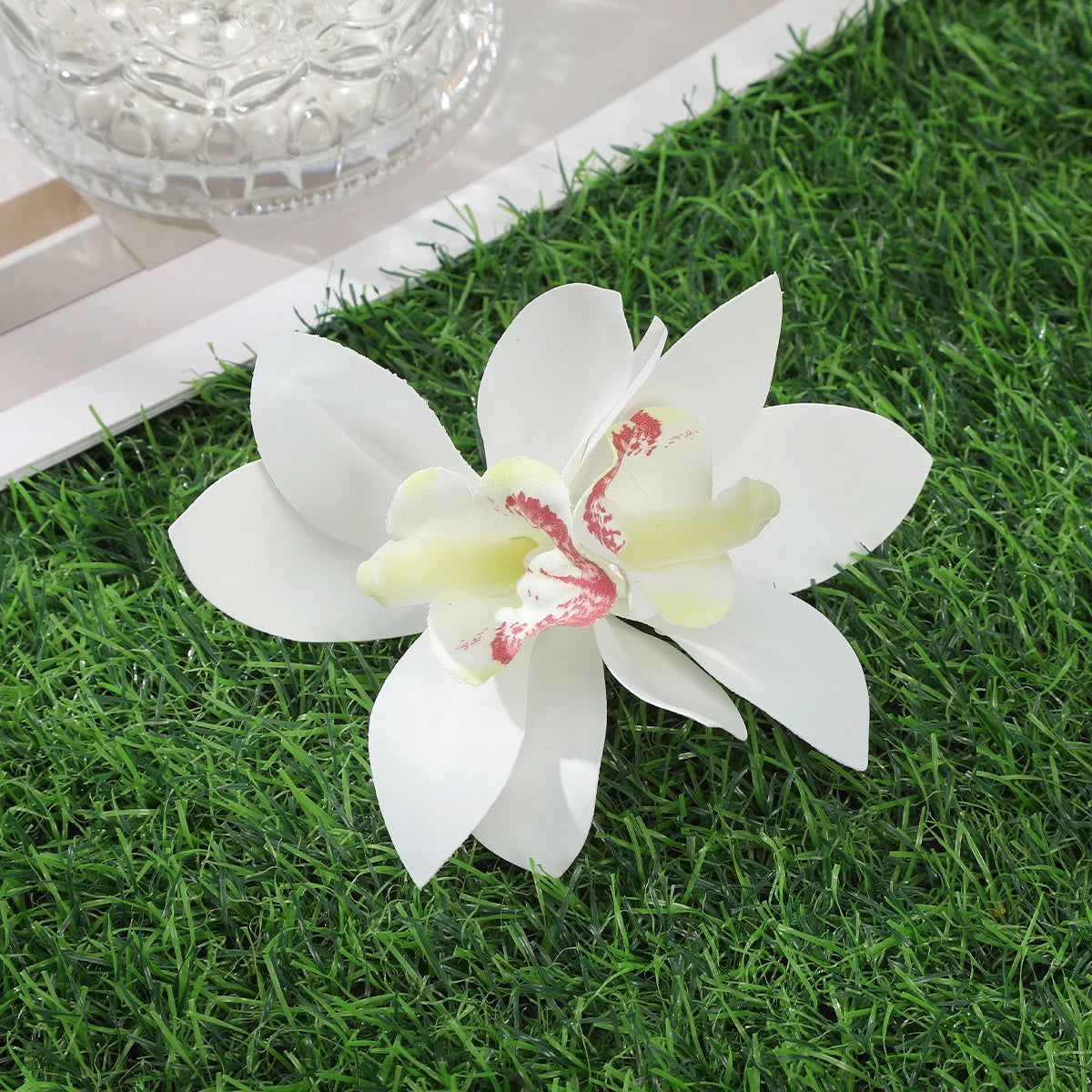 Accessoire cheveux à fleur